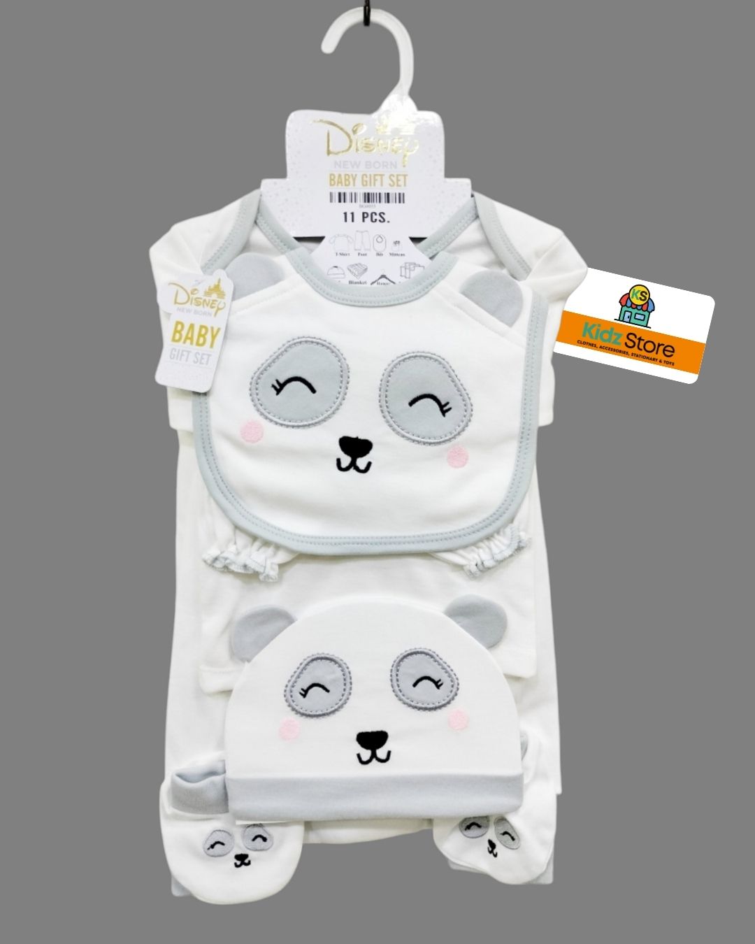 Disney Newborn Starter Set with Hanger – 11 Pieces