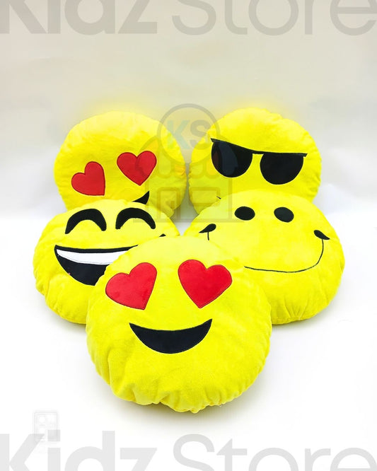 Stuff Emoji Cushion Smilly